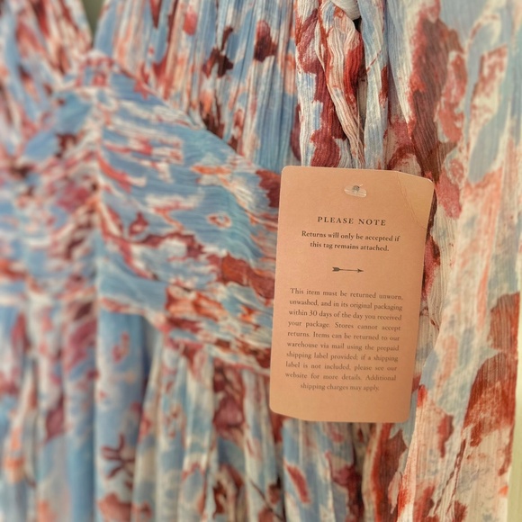 Gorgeous BHLDN V-Neck Long-Sleeve Printed Chiffon Gown 💕💕 - Picture 4 of 5